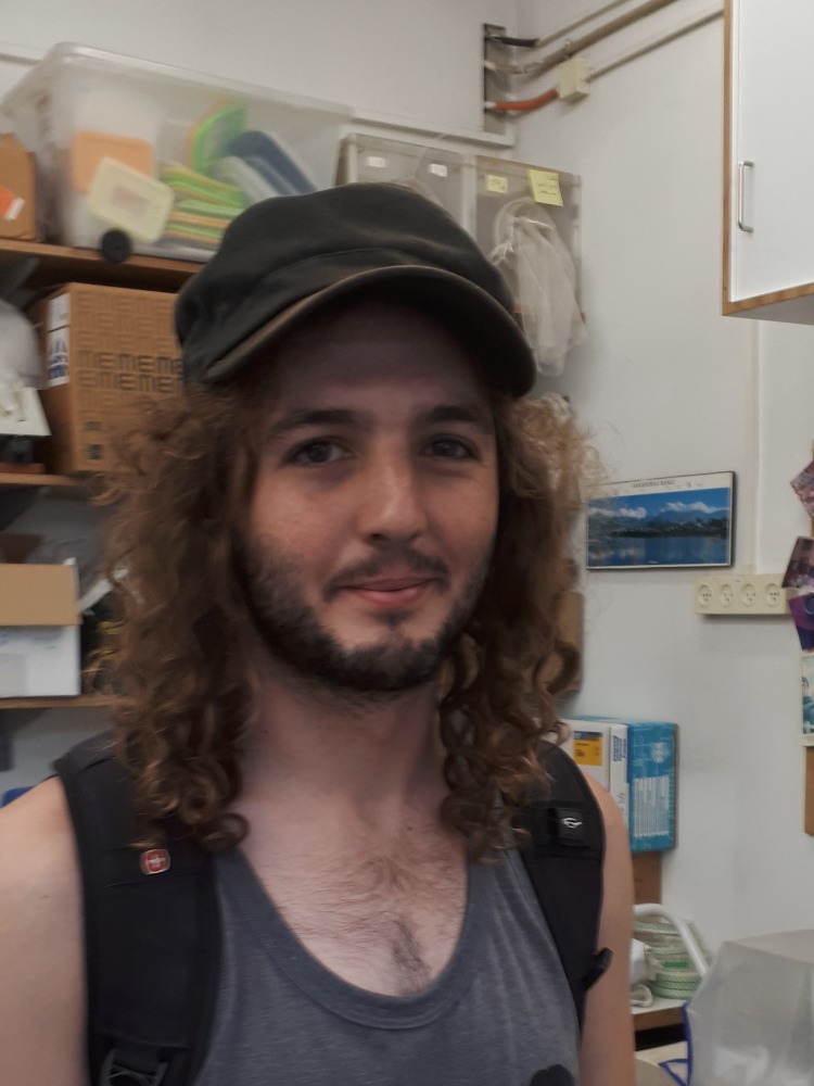 Yaron Avshalom